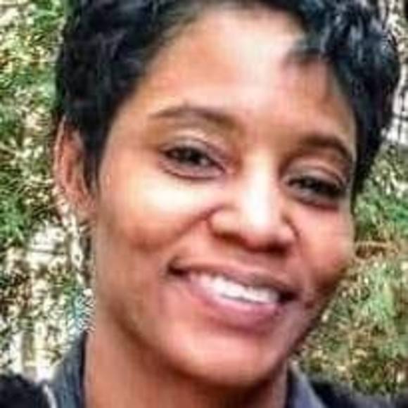 Meet your Posher, Tricia - Picture 1 of 1